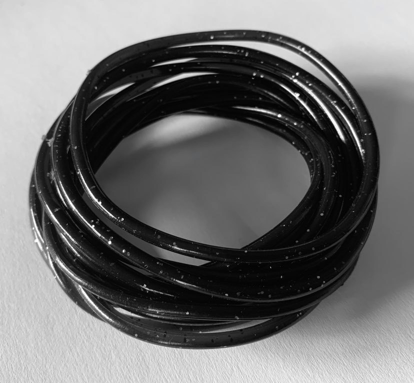 vastleggen vervolging Trein rubberen-armbandjes-zwart-rubber-armband-gothic-madonna